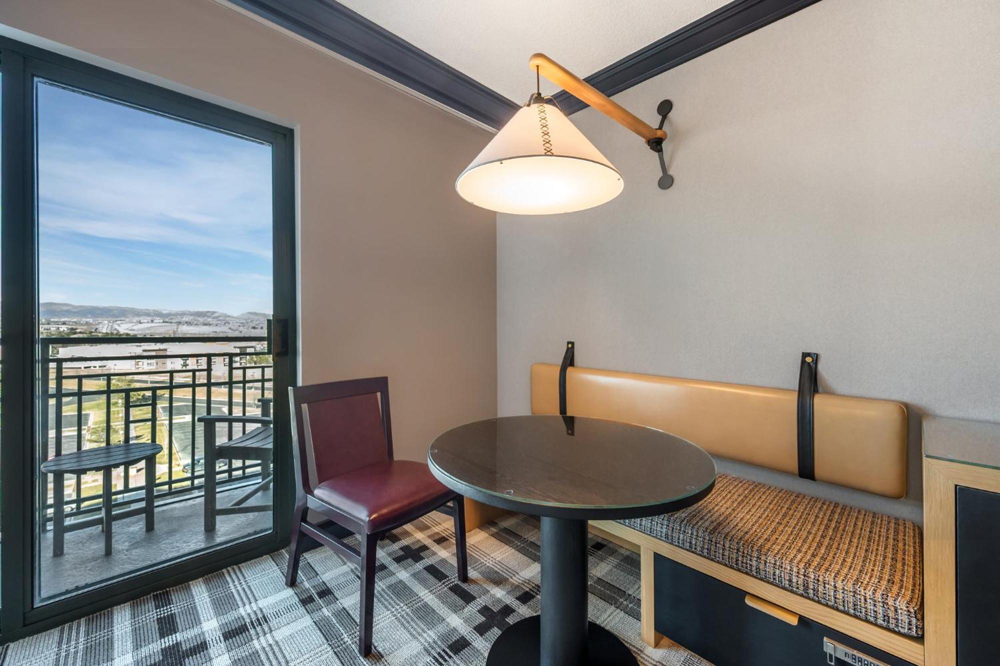 ברומפילד Omni Interlocken Hotel מראה חיצוני תמונה